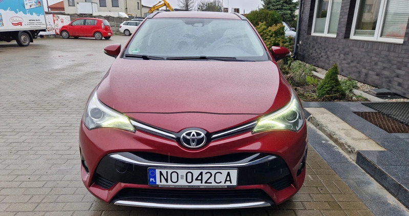 Toyota Avensis cena 53900 przebieg: 238000, rok produkcji 2018 z Leśnica małe 254